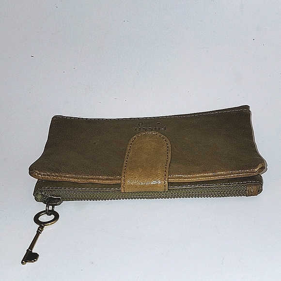 FOSSIL VINTAGE CLUTCH WALLET - Picture 2 of 8